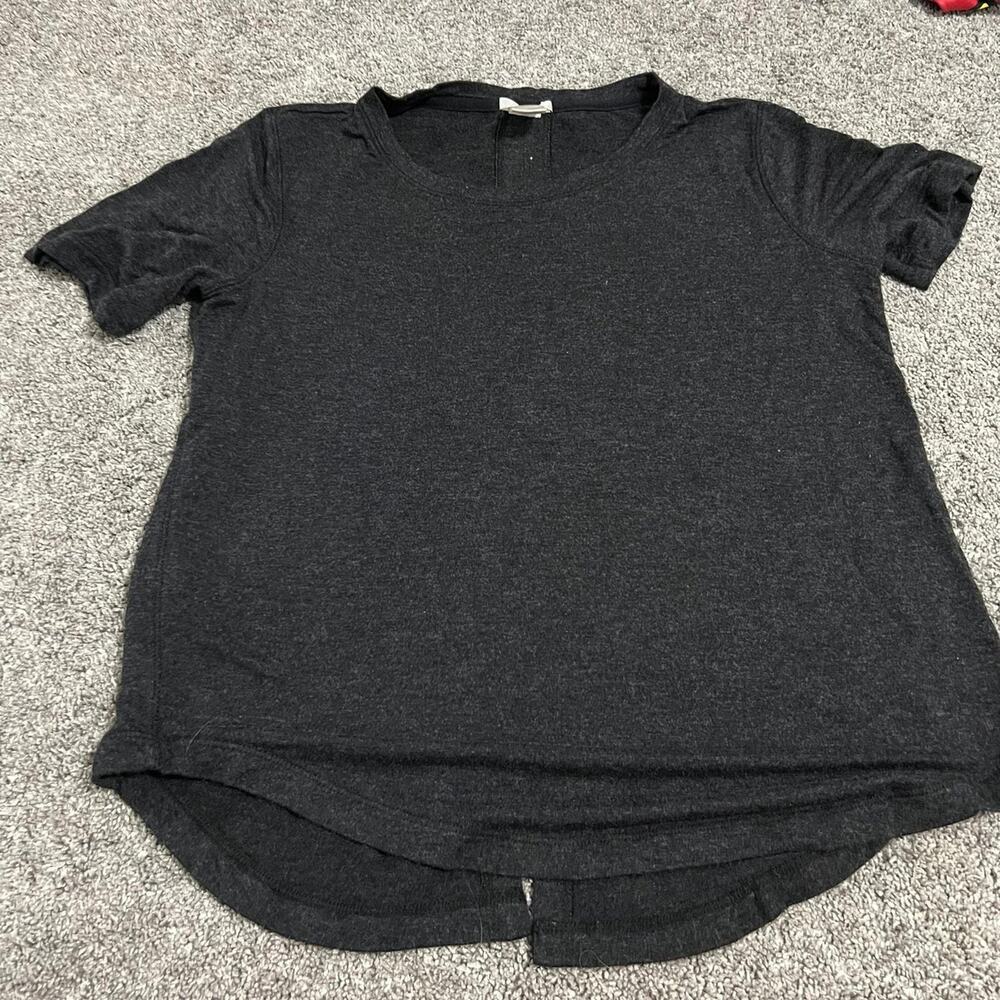 Matty M Women's T Shirt size Small